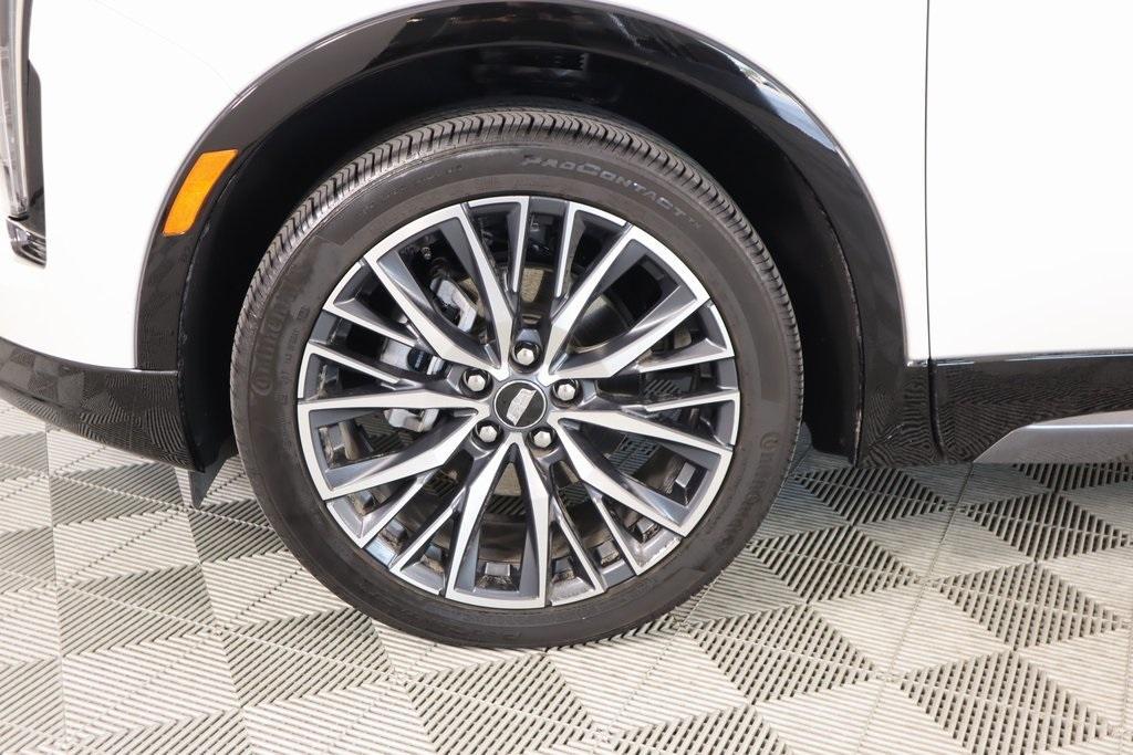 used 2024 Cadillac XT4 car, priced at $43,400