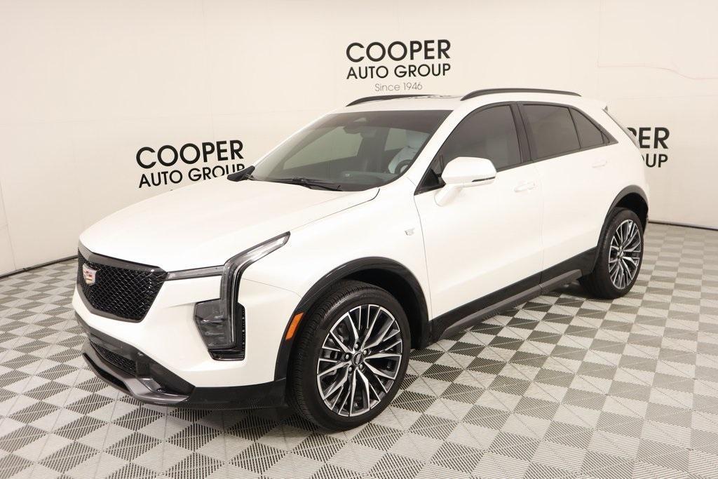 used 2024 Cadillac XT4 car, priced at $43,400