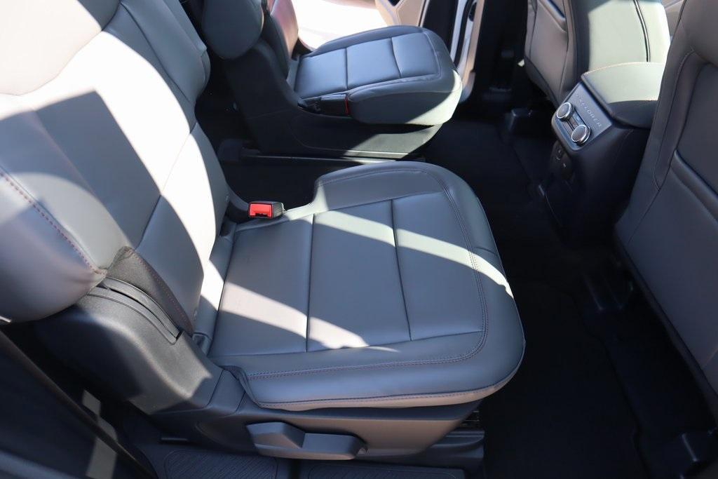 new 2025 Ford Explorer car, priced at $42,775