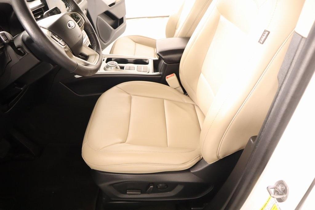 used 2024 Ford Explorer car, priced at $28,998