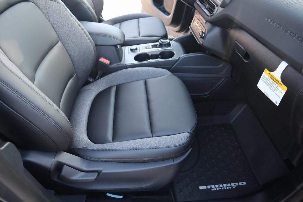 new 2025 Ford Bronco Sport car, priced at $33,103