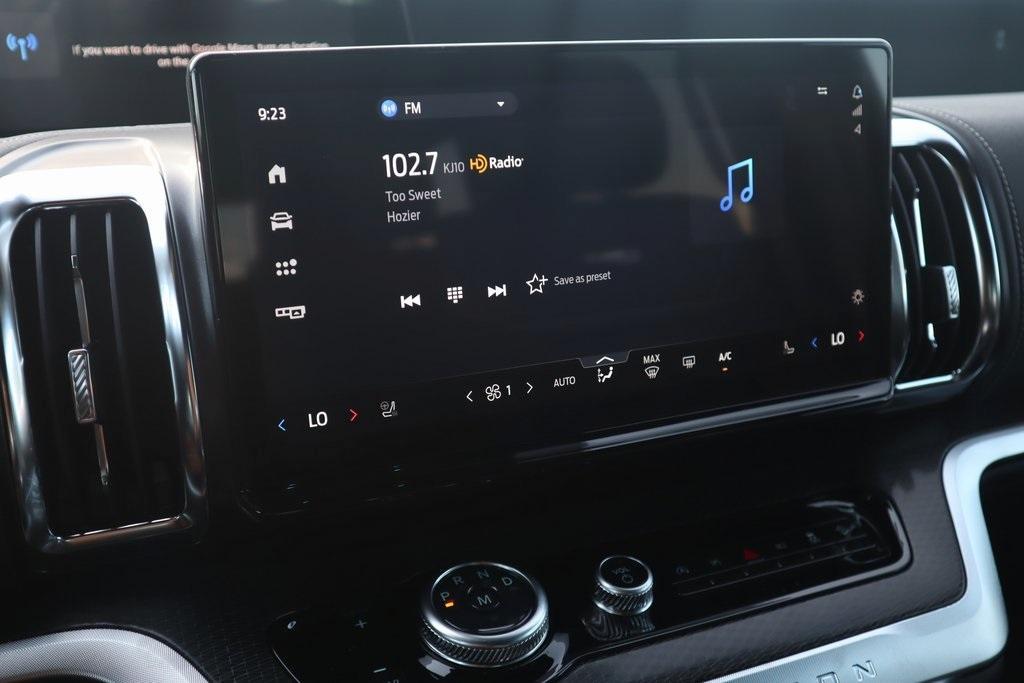 new 2025 Ford Expedition Max car, priced at $81,977
