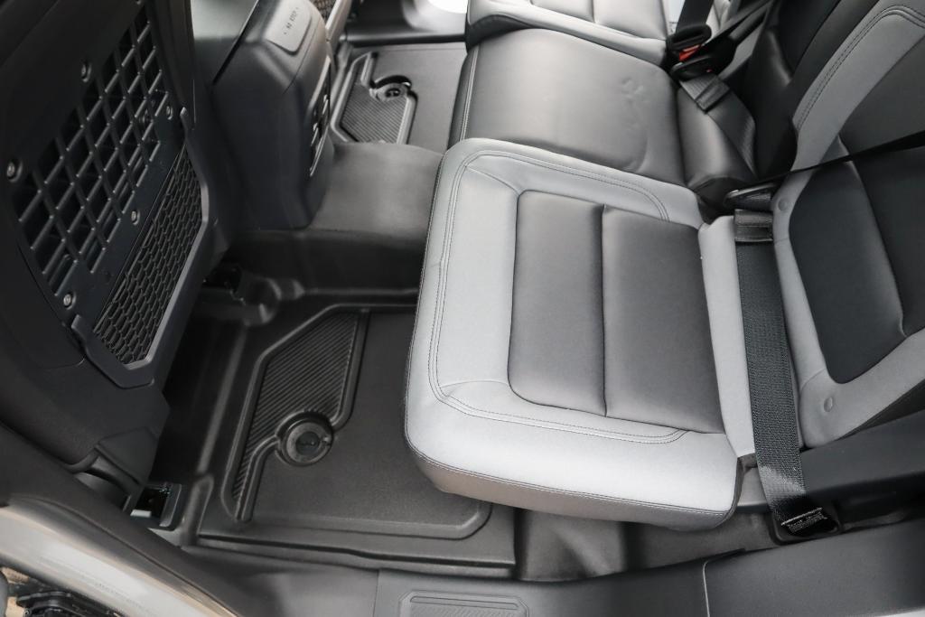 new 2024 Ford Bronco car, priced at $47,372