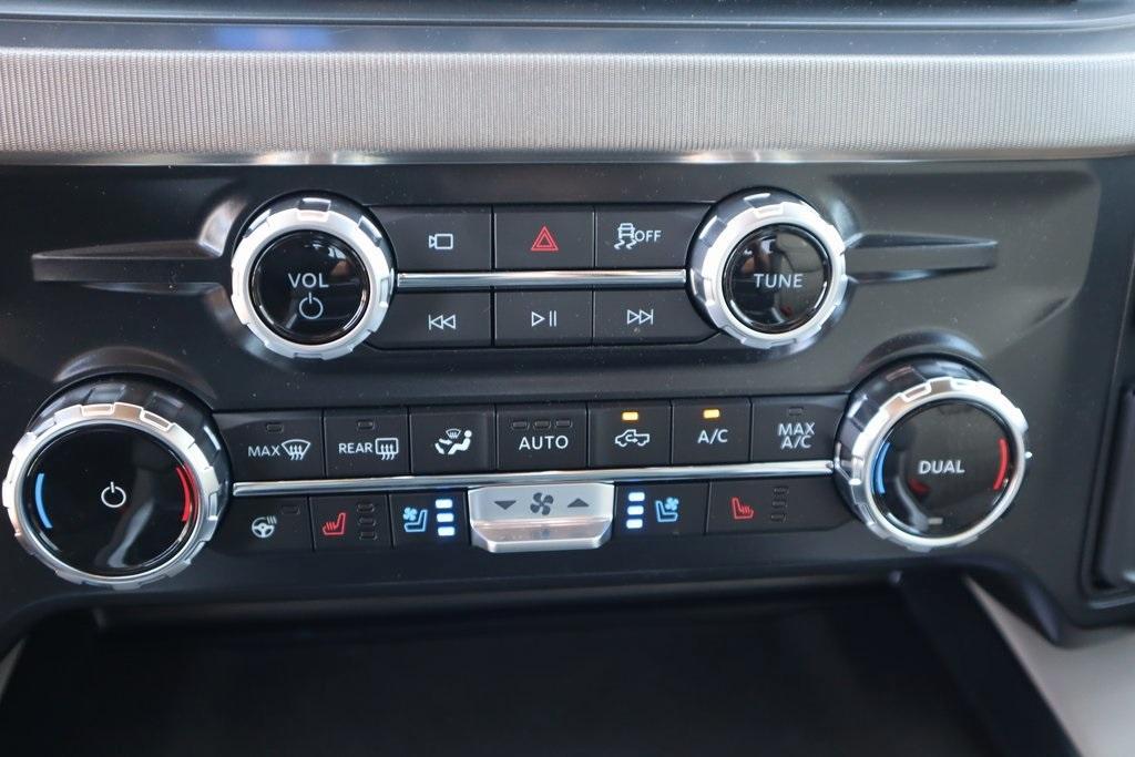 new 2025 Ford F-250 car, priced at $97,081