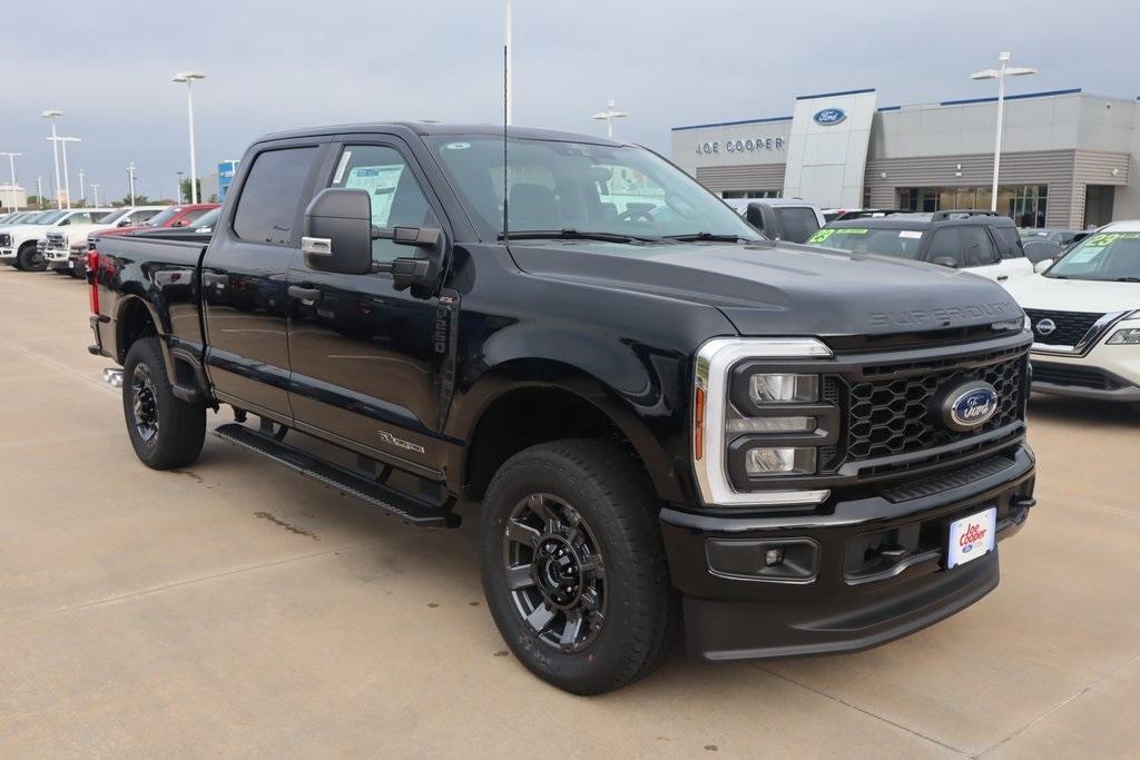 new 2025 Ford F-250 car, priced at $70,998