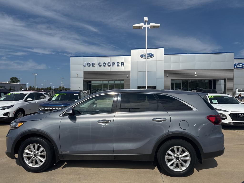 used 2020 Kia Sorento car, priced at $14,299