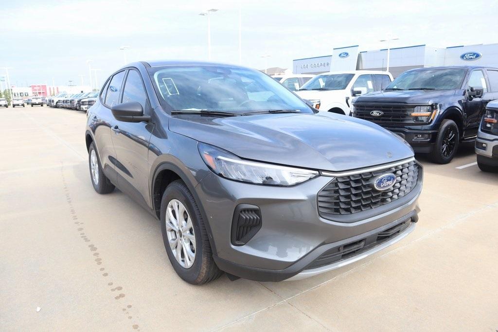 new 2025 Ford Escape car, priced at $27,636