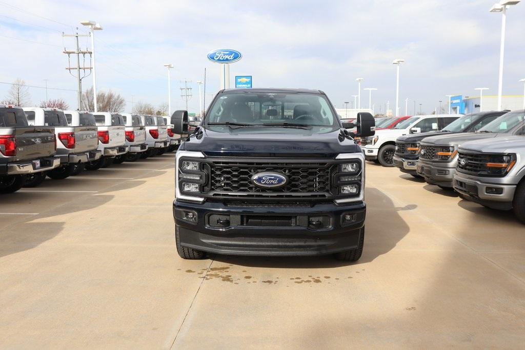 new 2025 Ford F-250 car, priced at $70,652