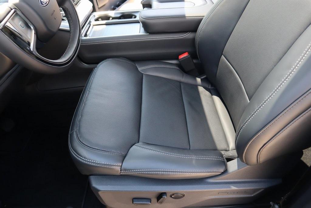 new 2025 Ford Expedition Max car, priced at $77,790