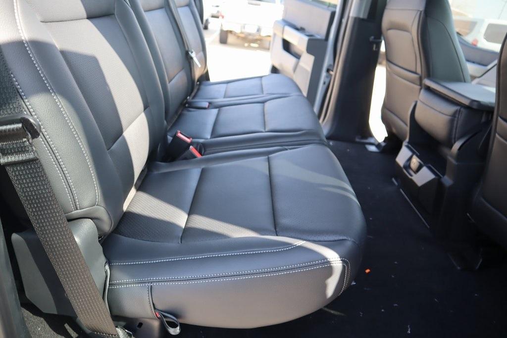 new 2025 Ford F-250 car, priced at $82,656