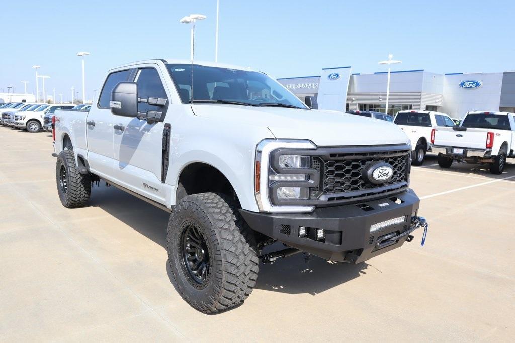 new 2025 Ford F-250 car, priced at $82,656