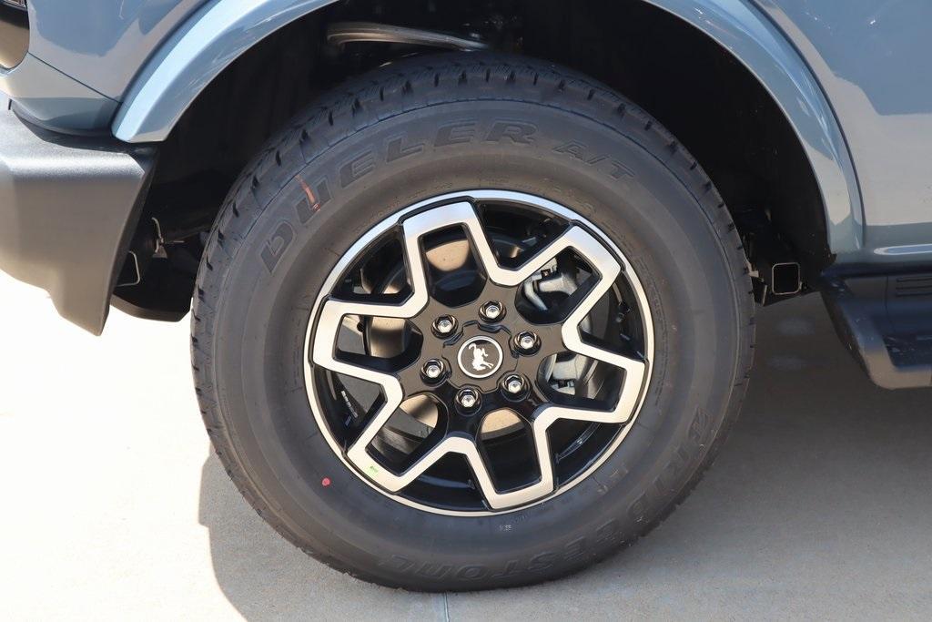 new 2025 Ford Bronco car, priced at $54,199