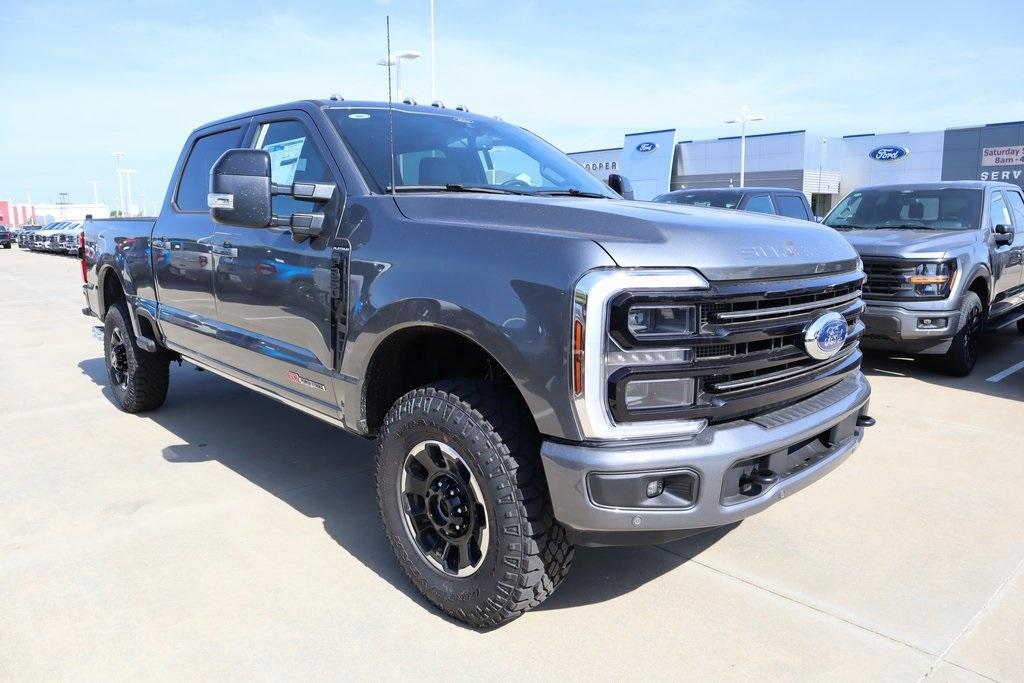 new 2025 Ford F-250 car, priced at $97,829