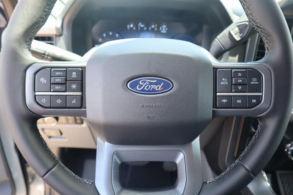 new 2025 Ford F-150 car, priced at $52,428