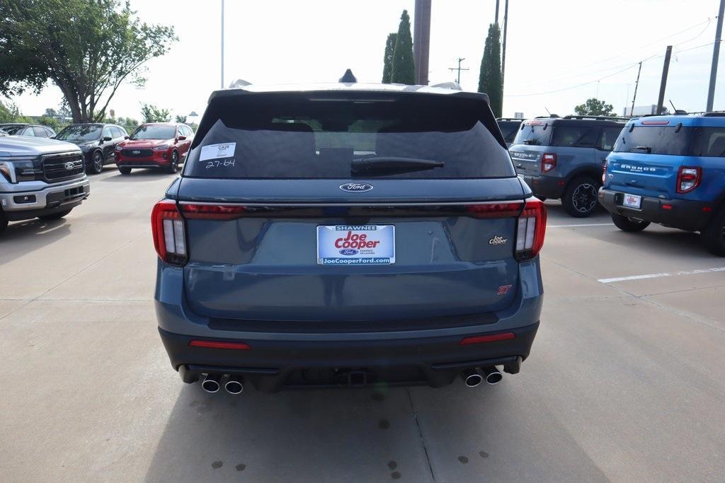 new 2025 Ford Explorer car, priced at $58,327