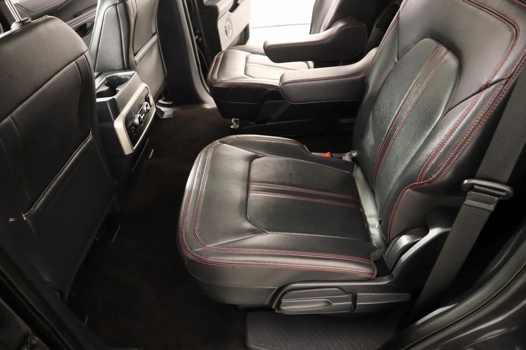 used 2022 Ford Expedition car, priced at $40,101