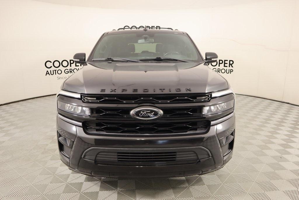 used 2022 Ford Expedition car, priced at $40,101