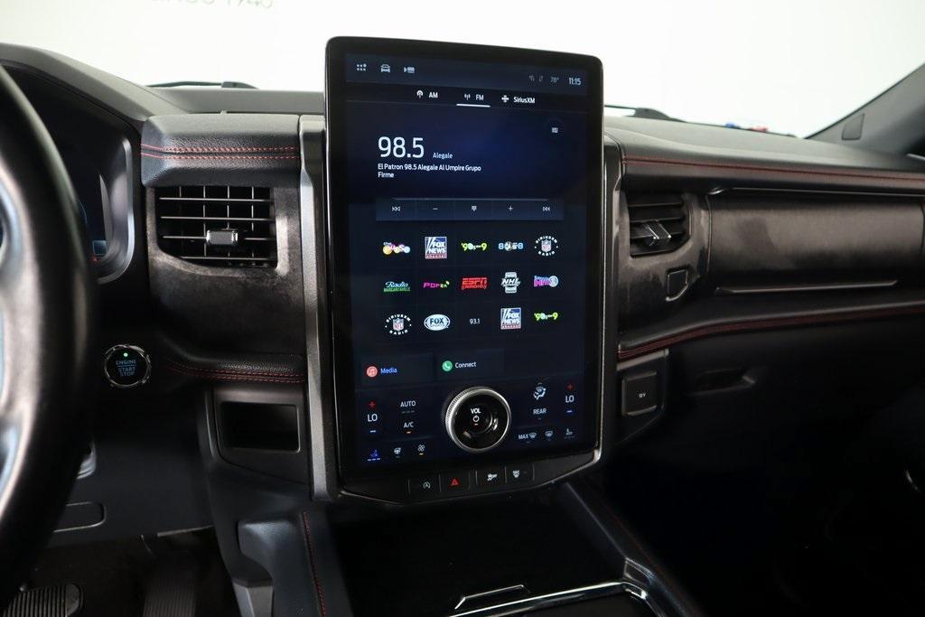 used 2022 Ford Expedition car, priced at $40,101