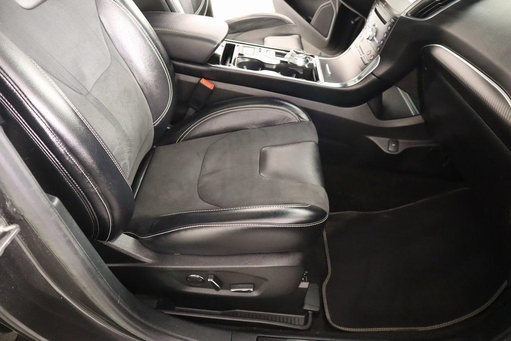 used 2019 Ford Edge car, priced at $19,674