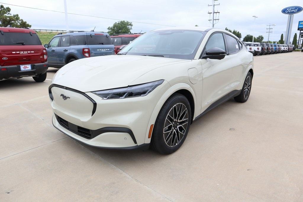 new 2025 Ford Mustang Mach-E car, priced at $41,086