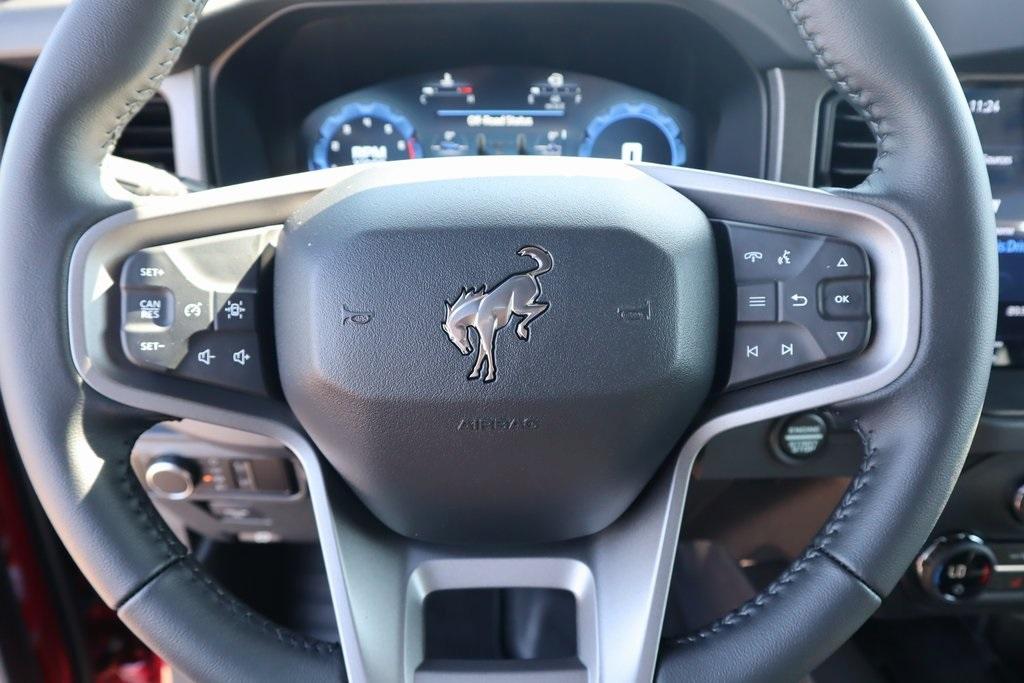 new 2025 Ford Bronco car, priced at $44,296