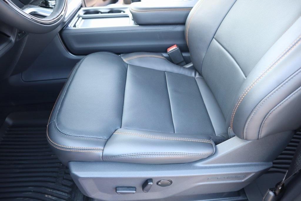 new 2025 Ford Expedition car, priced at $82,340