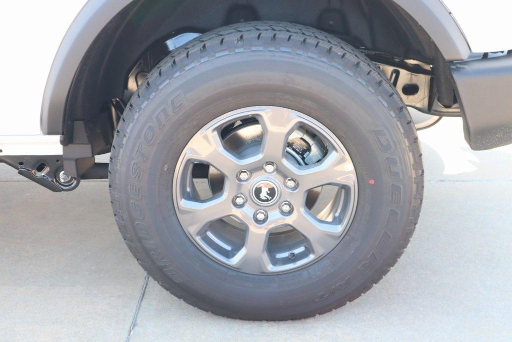 new 2025 Ford Bronco car, priced at $43,838
