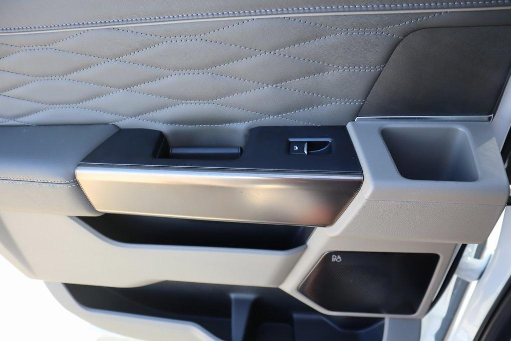 new 2025 Ford F-250 car, priced at $96,317