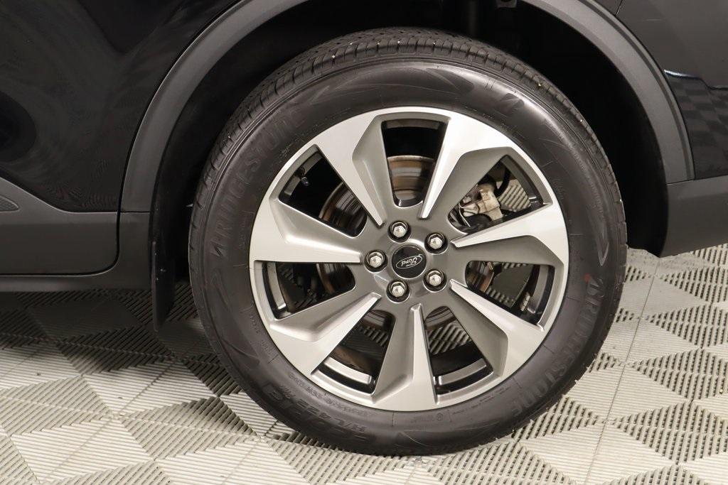 used 2023 Ford Escape car, priced at $28,637