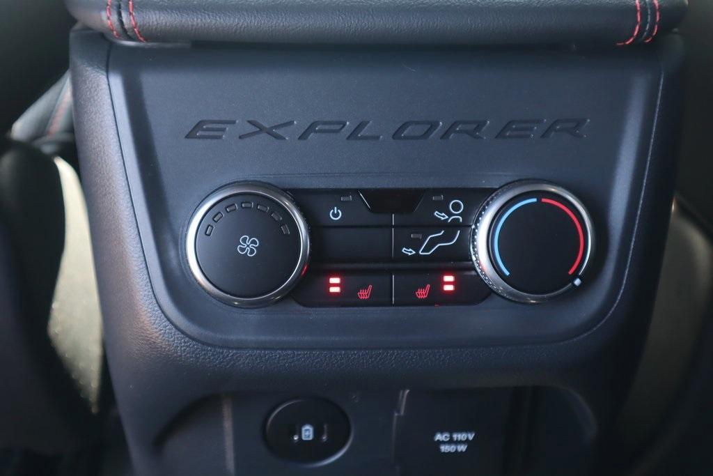 new 2025 Ford Explorer car, priced at $58,327