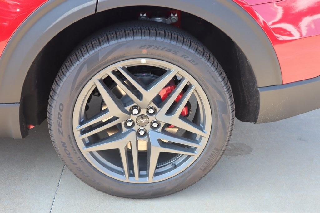 new 2025 Ford Explorer car, priced at $58,327