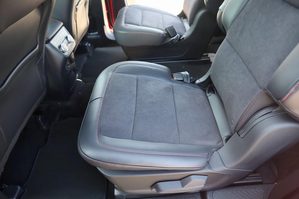 new 2025 Ford Explorer car, priced at $58,327
