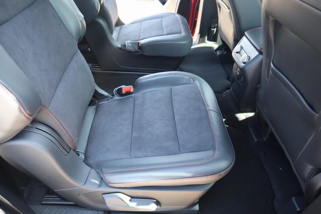 new 2025 Ford Explorer car, priced at $58,327