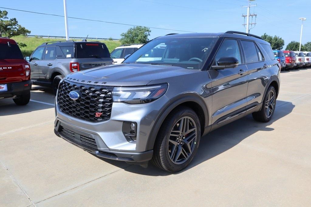new 2025 Ford Explorer car, priced at $55,379