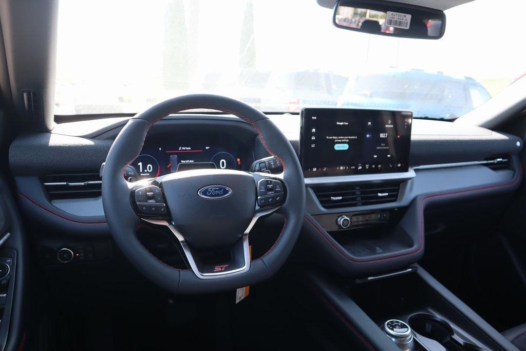 new 2025 Ford Explorer car, priced at $55,379