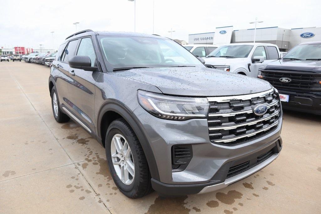 new 2025 Ford Explorer car, priced at $38,743