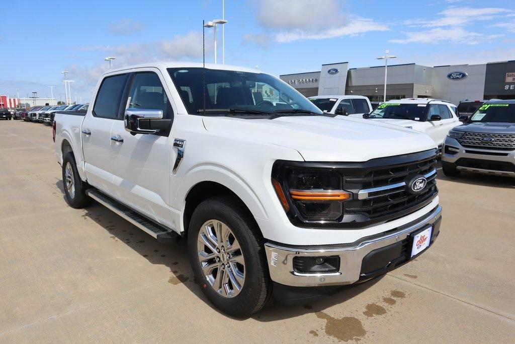 new 2025 Ford F-150 car, priced at $52,428