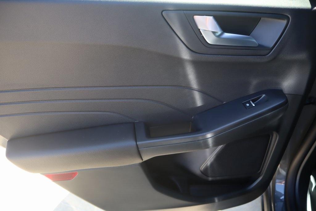 new 2025 Ford Escape car, priced at $32,537