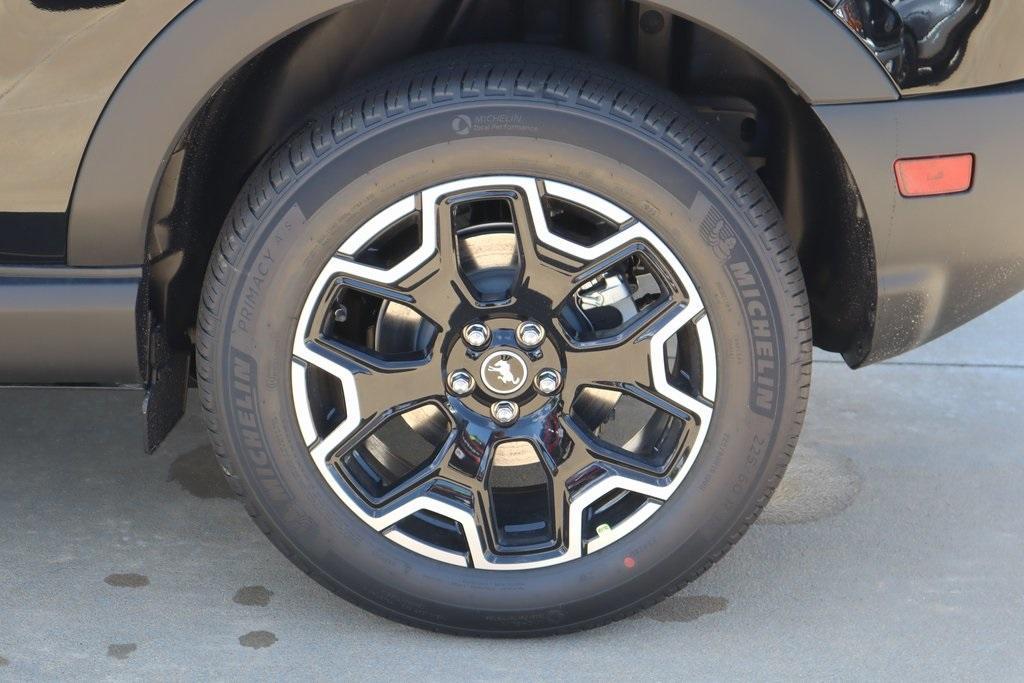 new 2025 Ford Bronco Sport car, priced at $36,808