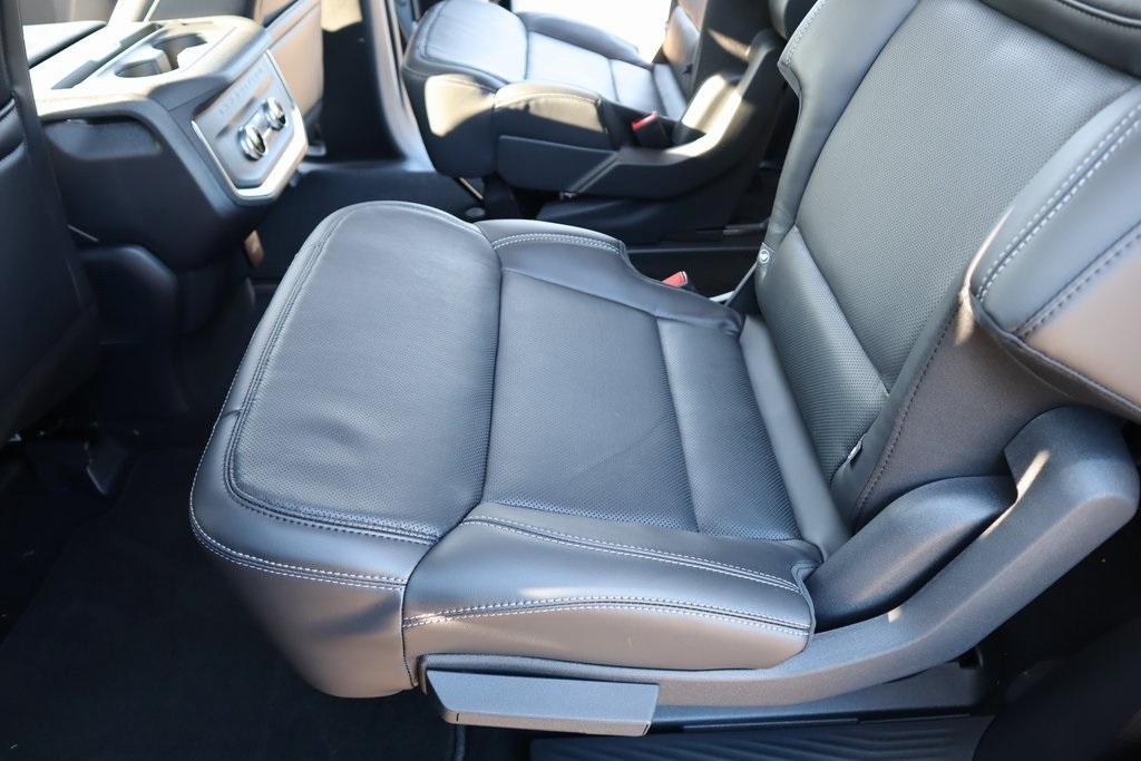 new 2025 Ford Expedition car, priced at $78,719
