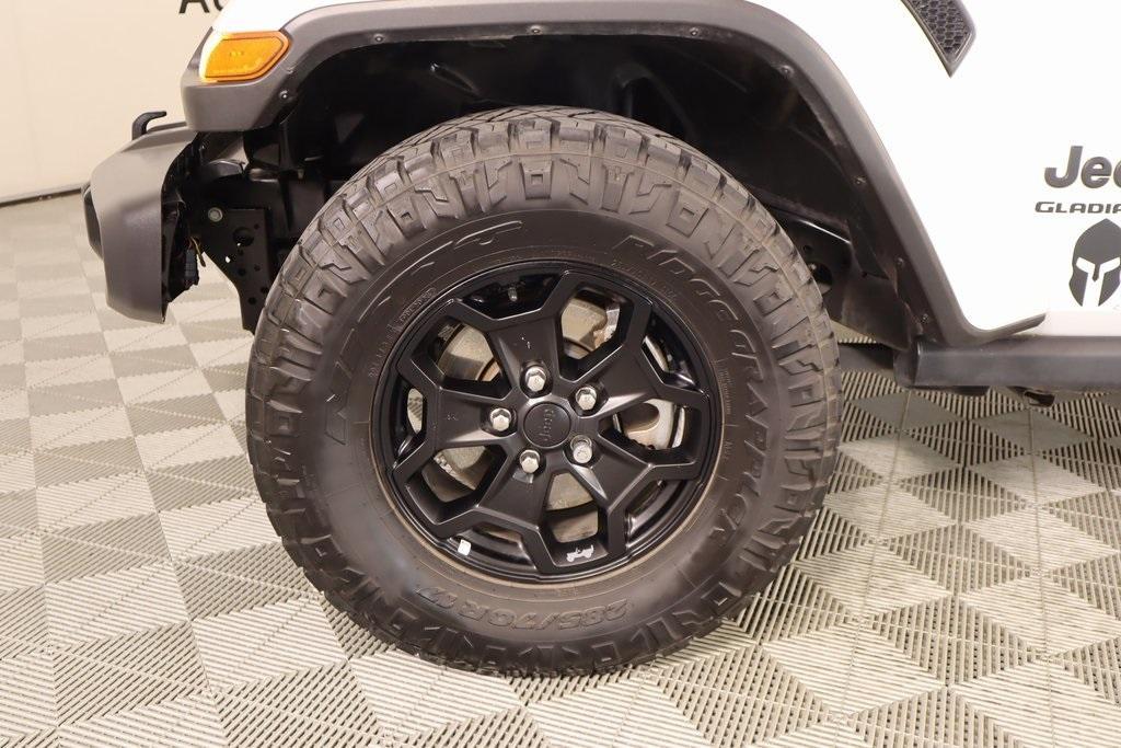 used 2021 Jeep Gladiator car, priced at $27,400