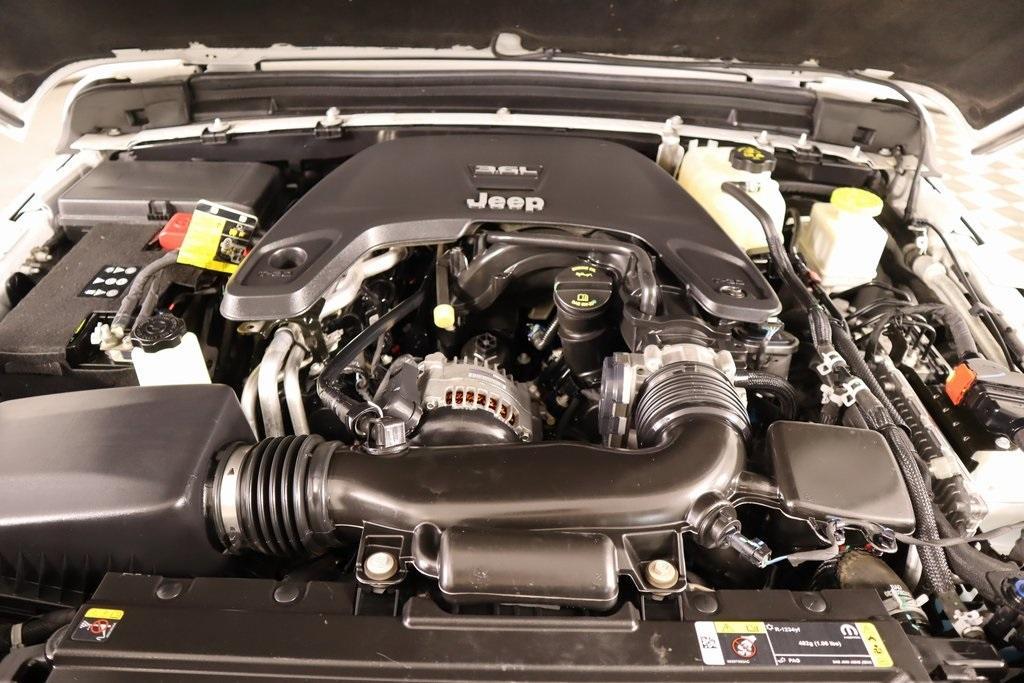 used 2021 Jeep Gladiator car, priced at $27,400