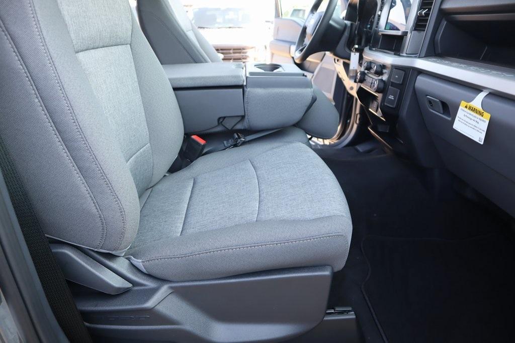 new 2025 Ford F-250 car, priced at $66,009