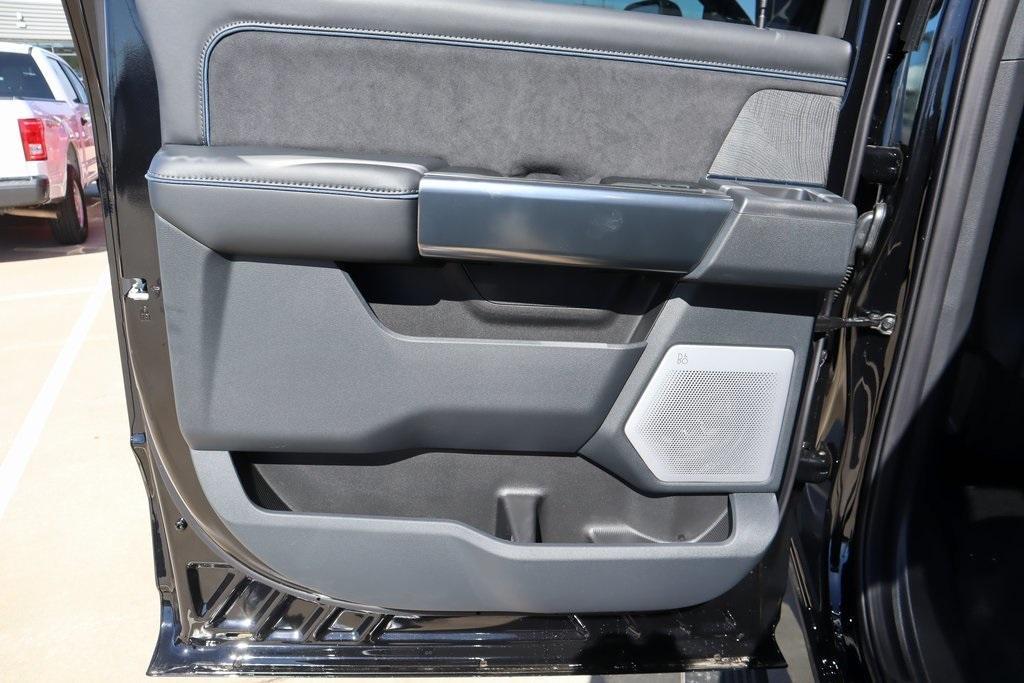 new 2025 Ford F-250 car, priced at $99,697