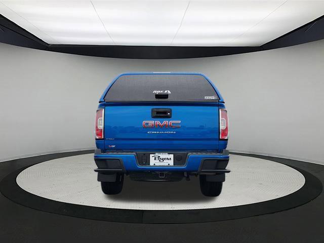 used 2022 GMC Canyon car, priced at $28,370