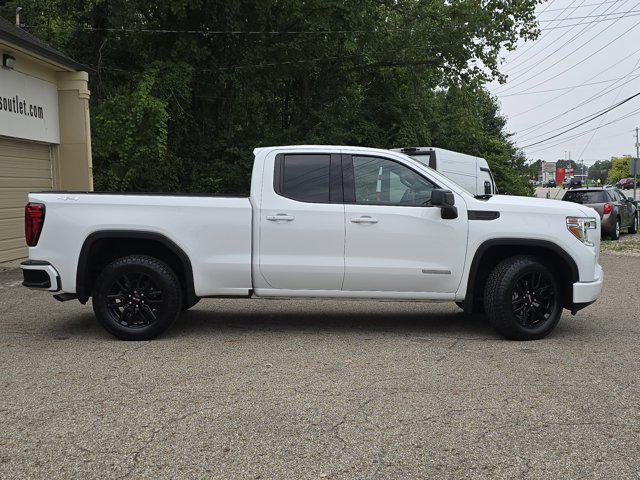 used 2022 GMC Sierra 1500 car, priced at $33,494