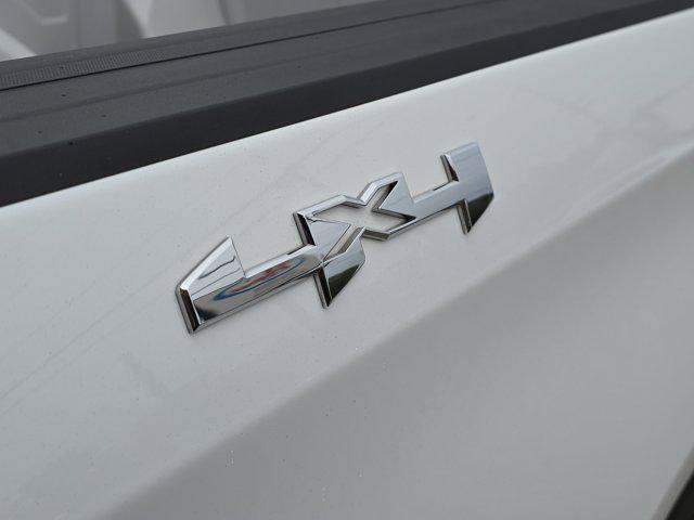 used 2022 GMC Sierra 1500 car, priced at $33,494
