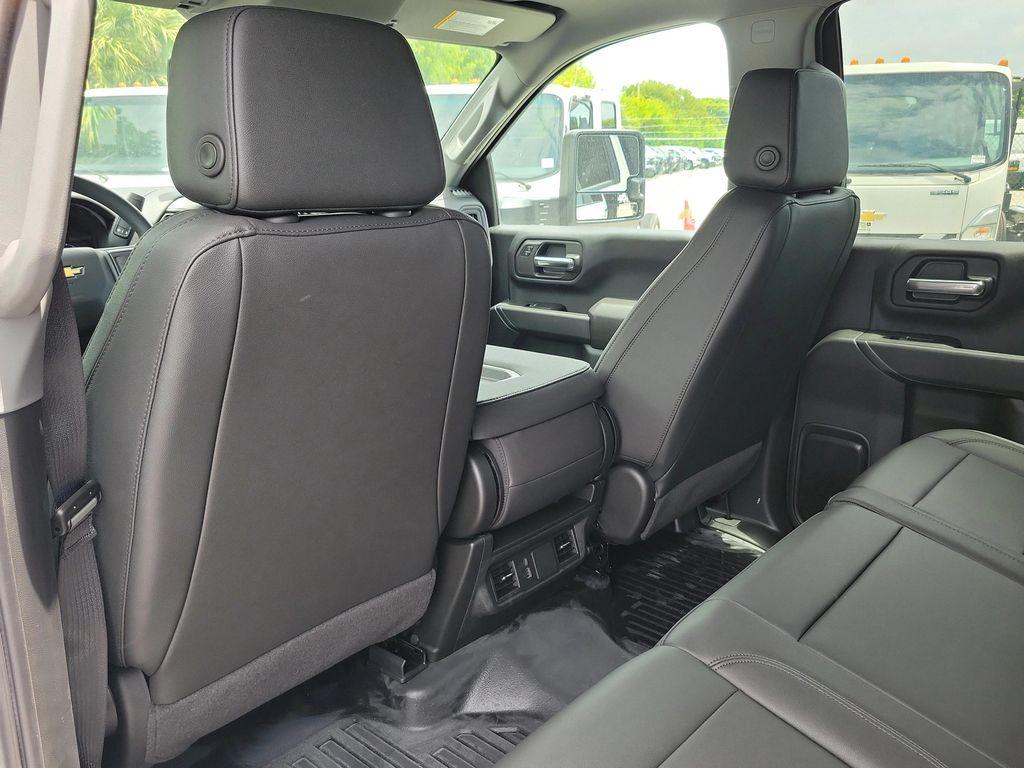 new 2024 Chevrolet Silverado 3500 car, priced at $78,926