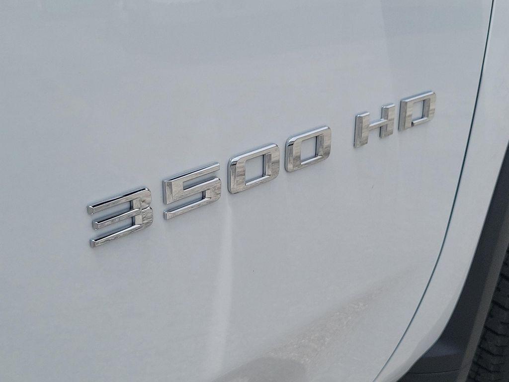 new 2024 Chevrolet Silverado 3500 car, priced at $78,926