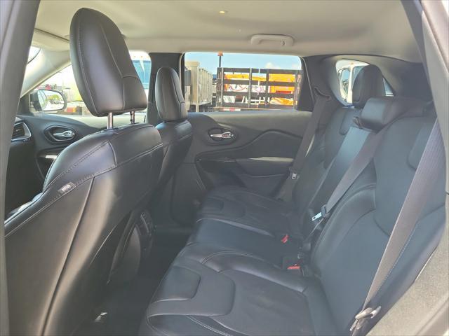 used 2023 Jeep Cherokee car, priced at $21,749